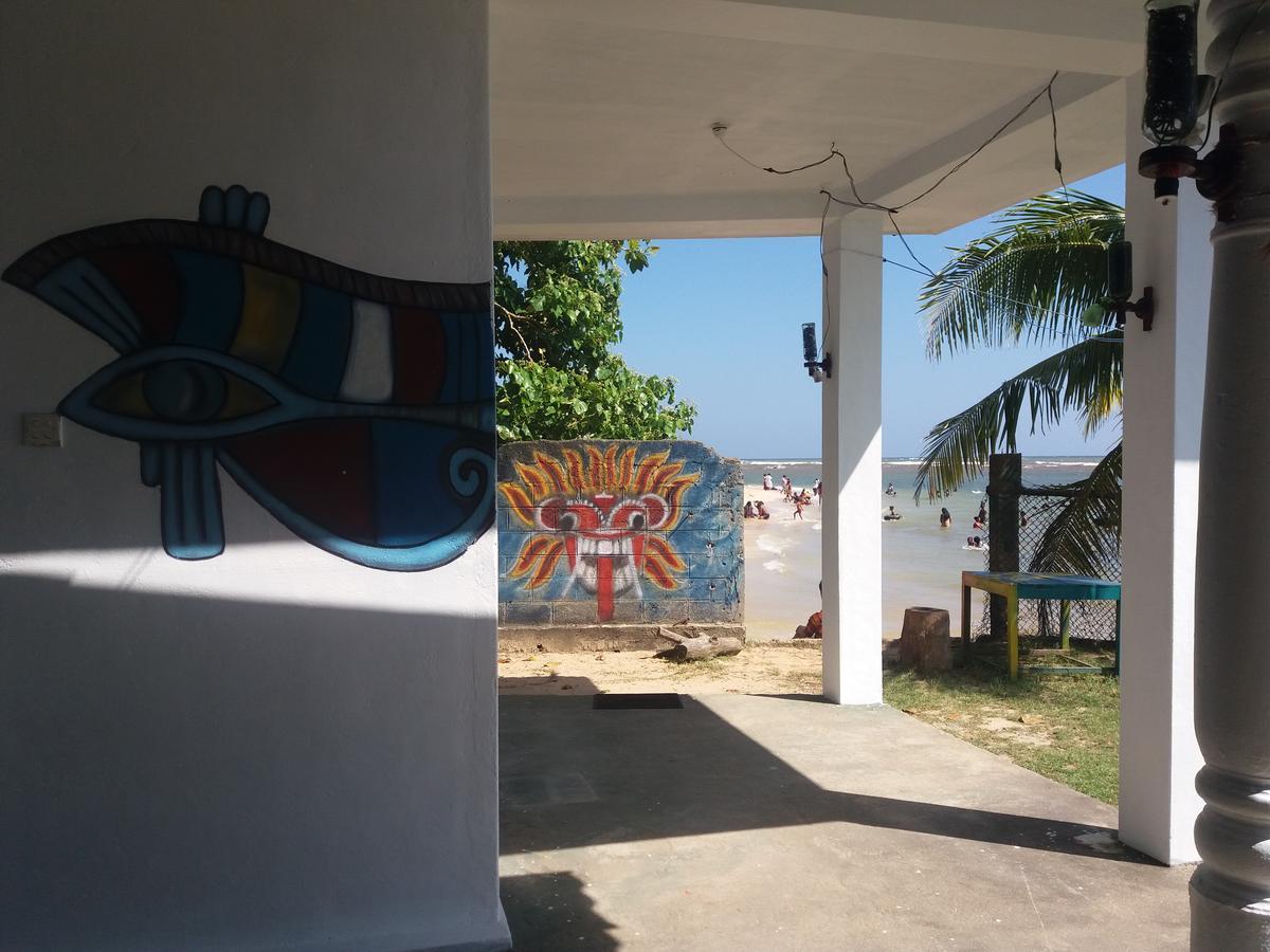 Sayuri Beach Hotel Matara Ngoại thất bức ảnh